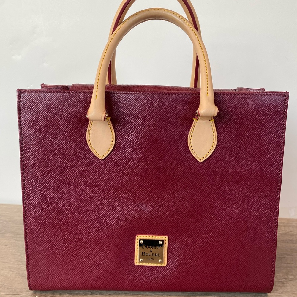 Dooney & Bourke Maroon / Burgundy Purse Janine